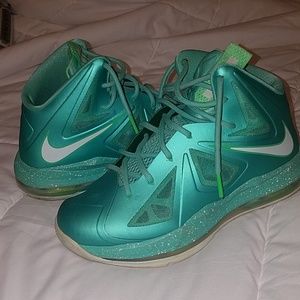 Lebron high tops